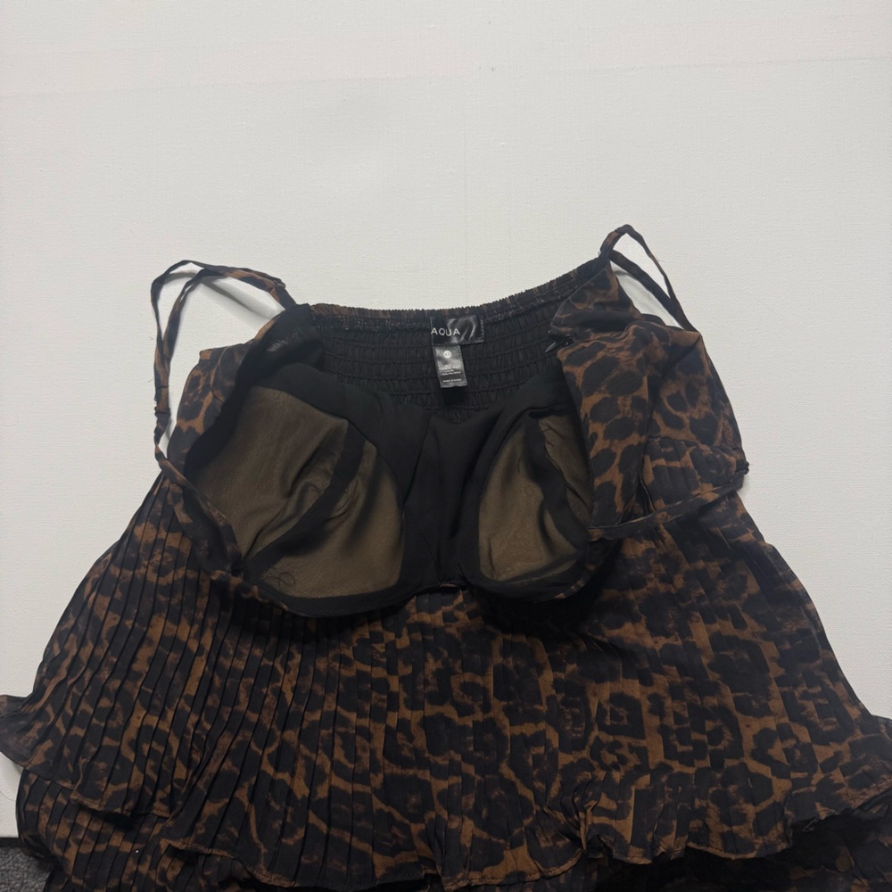 AQUA Leopard Print Pleated Tiered Smocked Midi Dress Animal Print Spring Summer - Picture 8 of 9